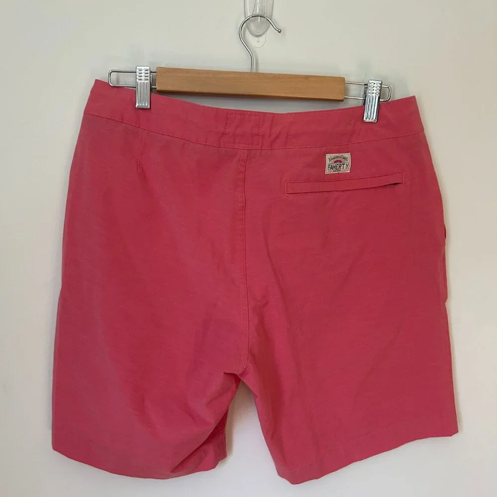 Faherty All Day Shorts - 32 waist, 7 in length, Nantucket Red color